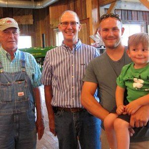 Meet your Posher, Elizabeth